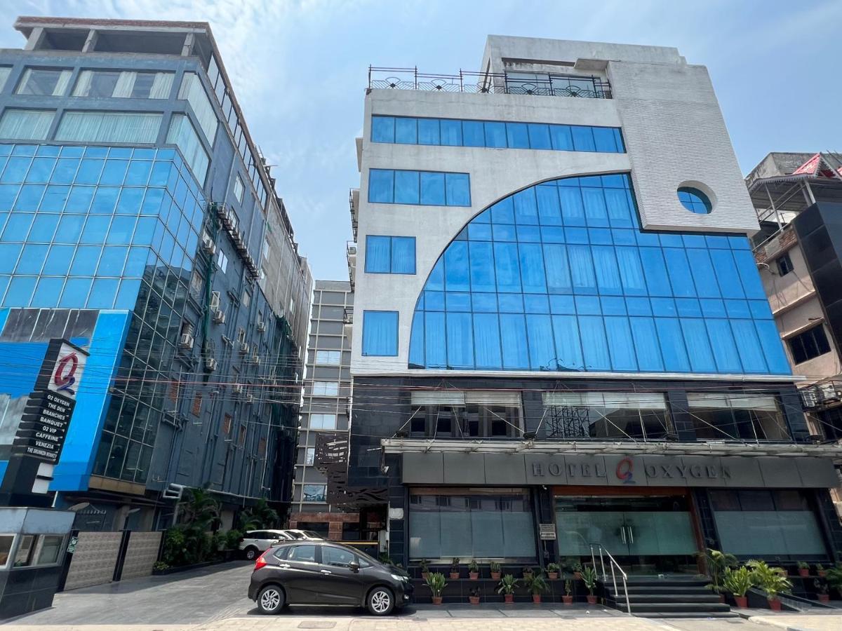 Hotel O2 Oxygen Колката Екстериор снимка