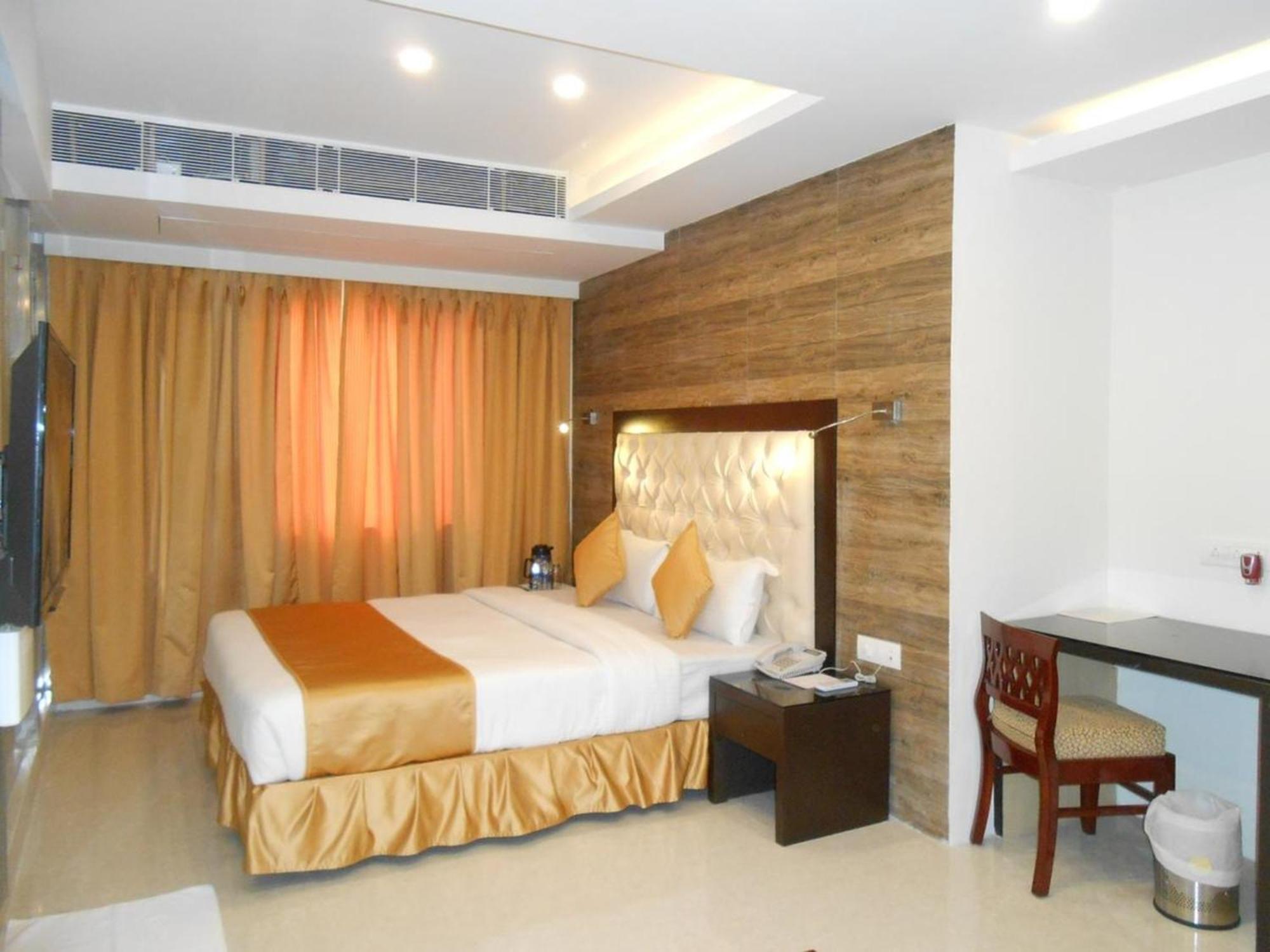 Hotel O2 Oxygen Колката Екстериор снимка
