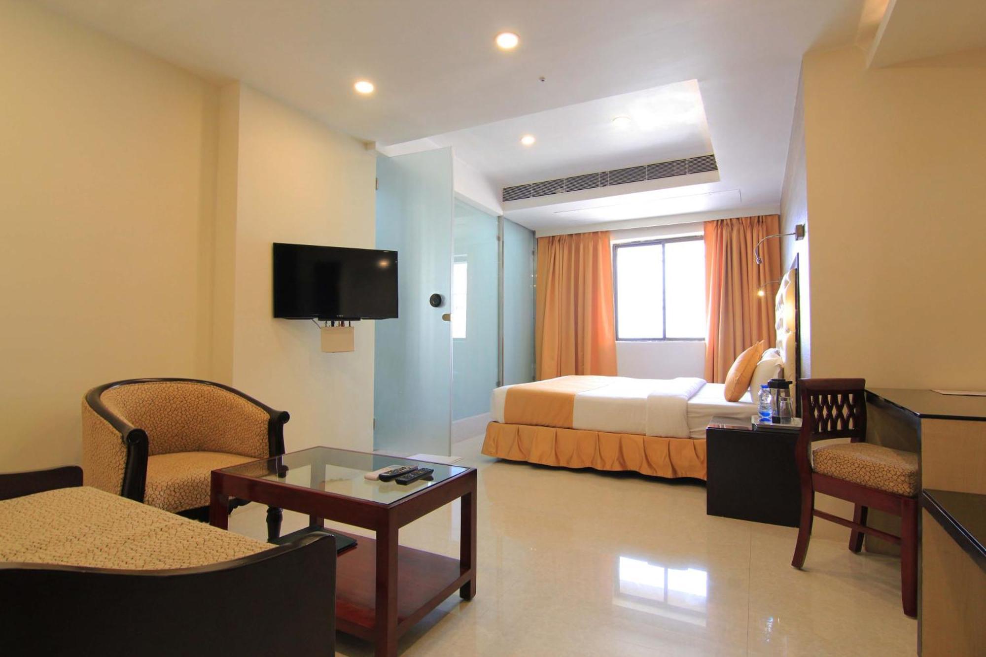 Hotel O2 Oxygen Колката Екстериор снимка