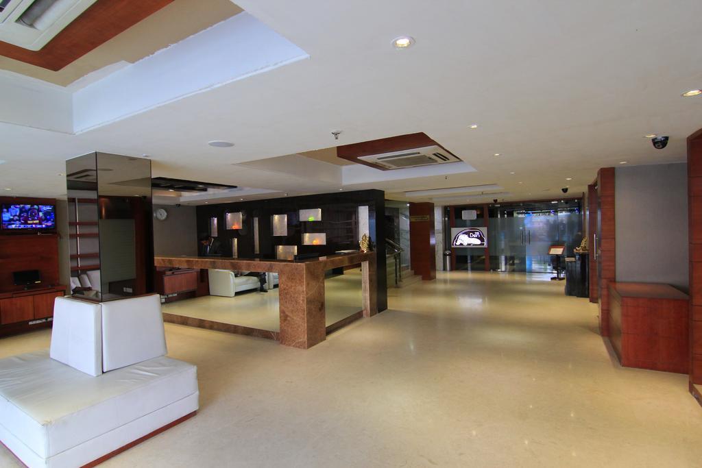 Hotel O2 Oxygen Колката Екстериор снимка